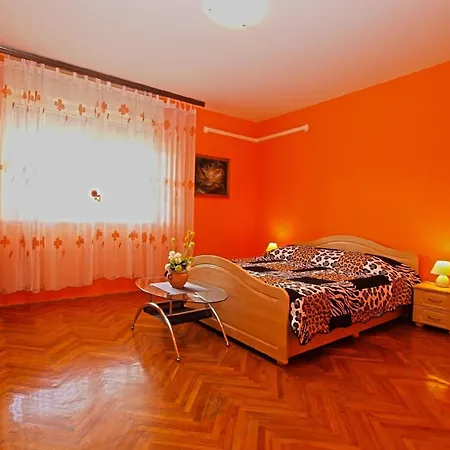 Apartmán Fuer 4 Personen Ca 50 Qm In Fazana, Istrien Istrische Riviera Fažana